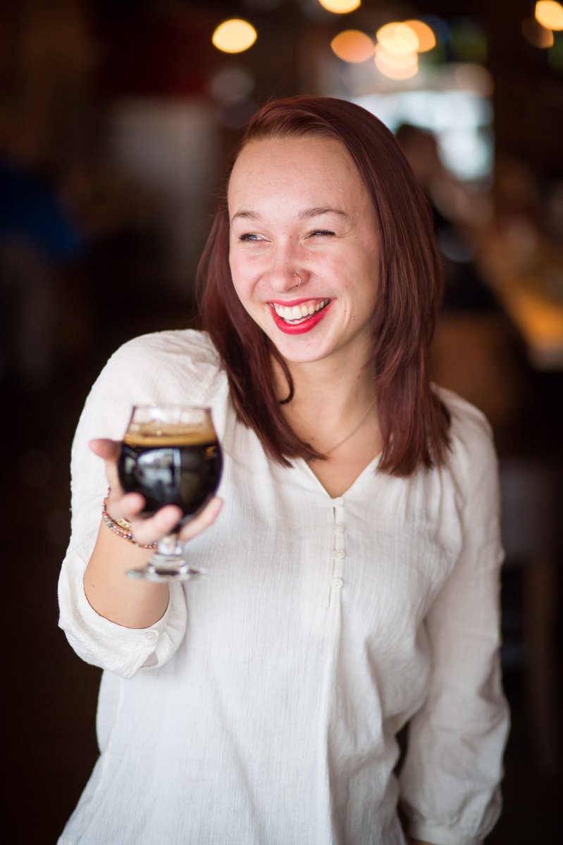 brixxbrew's tweet photo. @olives_closet, we learned last night that your clothes' best accessory is a cold brew in hand 🍺 https://t.co/C0Sty61gDW