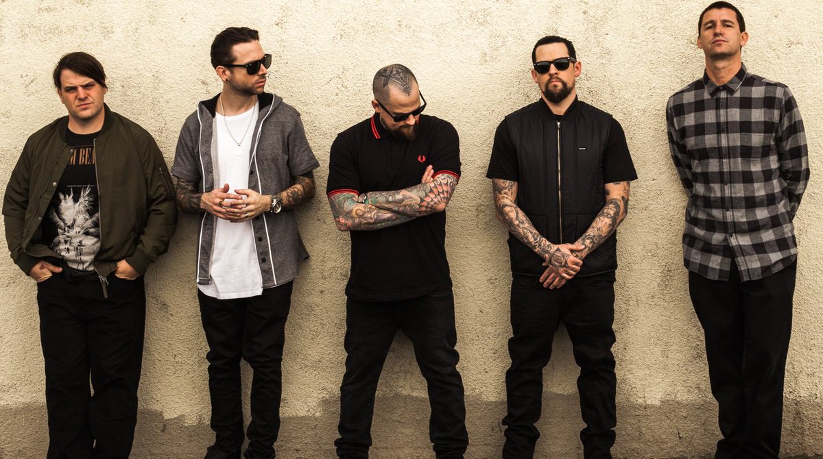 chorusfm's tweet photo. Good Charlotte’s ‘Youth Authority’ Up for Pre-order https://t.co/UwAOFHdue2 https://t.co/3qFuZ9pXXu