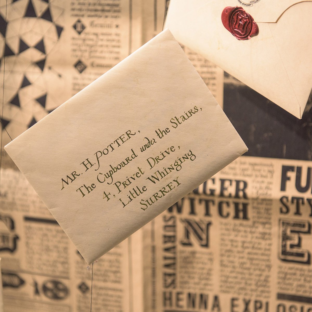 wbtourlondon's tweet photo. For the first time ever, we're opening the iconic #PrivetDrive set! https://t.co/JIFDGFRTye https://t.co/V0iM47Mh3i