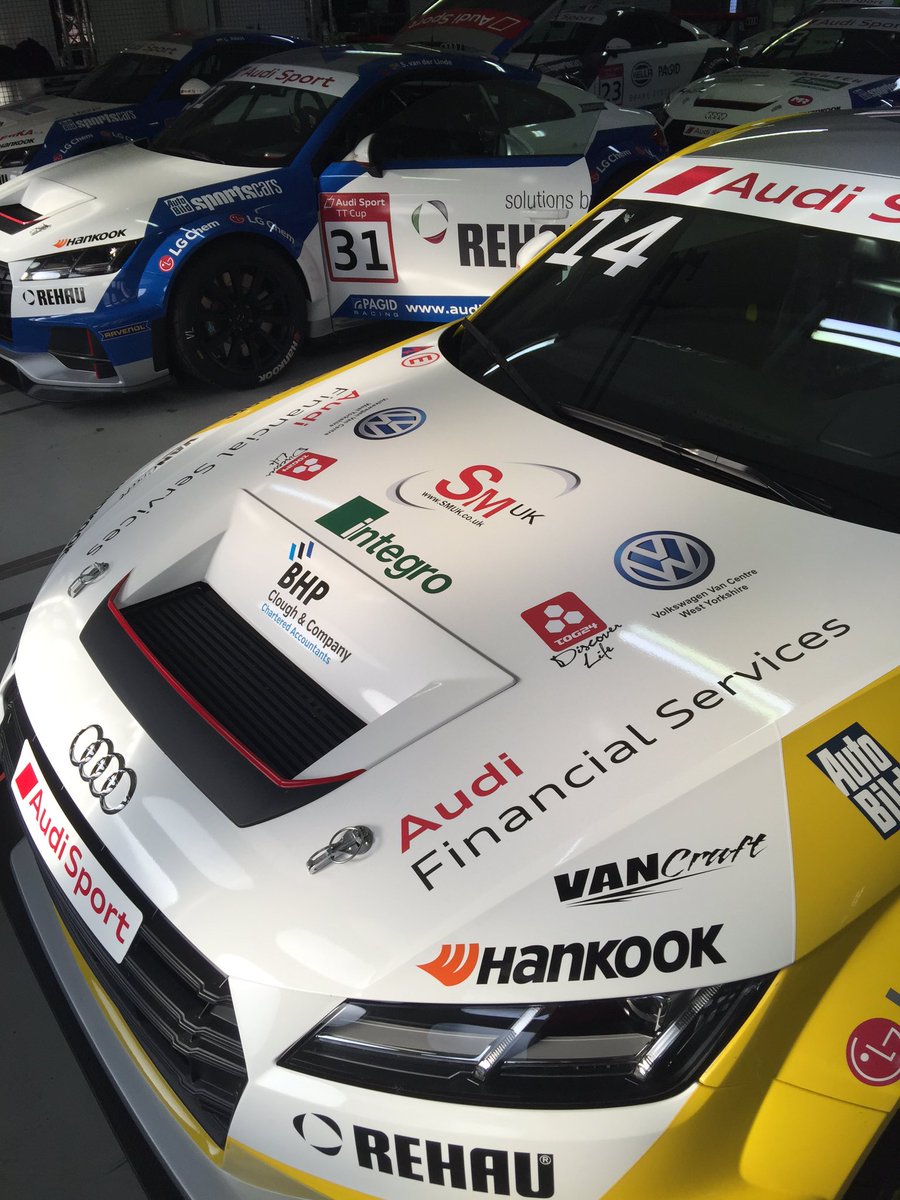 SMUK2012's tweet photo. Good luck to @Joshracer14 testing his new TT pre season this weekend #TTCup https://t.co/GXl1GlPwKK