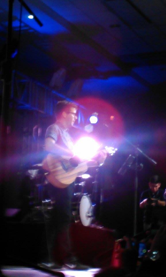 MusySalgado's tweet photo. Hace 5 meses con 1 dia fue el mejor dia de mi vida <3
#Apps2015 Concierto de @EvanCraft <3 https://t.co/SXu8SYdhuy