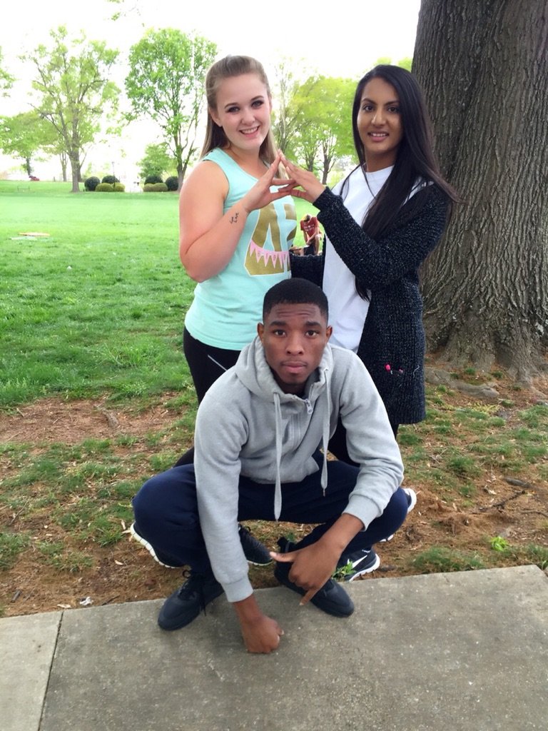 CaesarQuan's tweet image. Me and hetta barely speak English