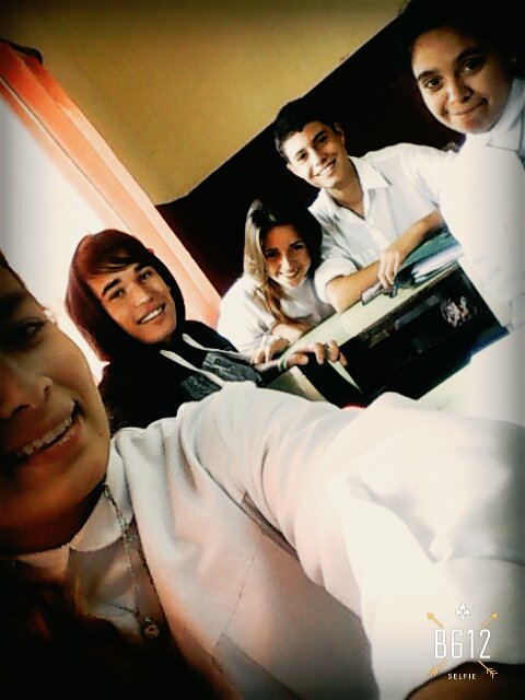 Mauuu007's tweet photo. Loss Mejoress @Paootorres14 @Briimedina1 @MicaMonserrat69 y #Jeree!!! https://t.co/LFbRmxJ9yR