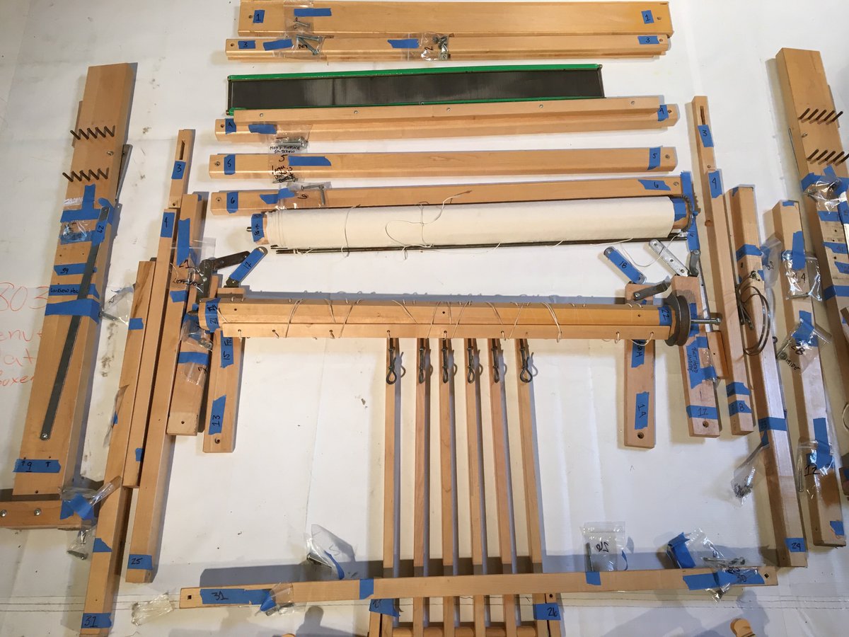 The eTextile Lounge tweet media