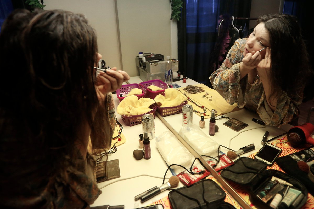 FreepPhoto's tweet photo. A Night with Janis Joplin. @johnwoodsphotog got a glimpse behind the curtain. https://t.co/ViPXSsQYgU https://t.co/CEjXvkLMGQ