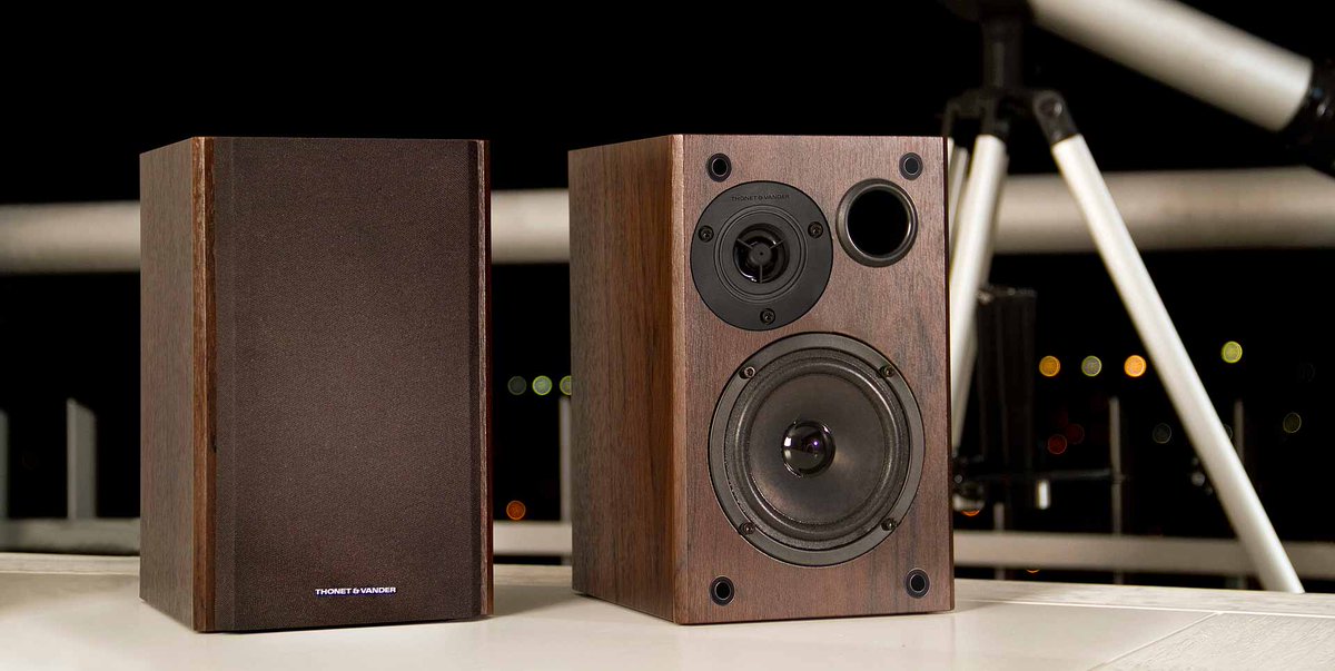 foxcomputacion's tweet photo. Nuevamente en stock parlantes Thonet&Vander . Que tu pc suene diferente y con calidad #viernes #audiopc https://t.co/TaOW8PQsJy