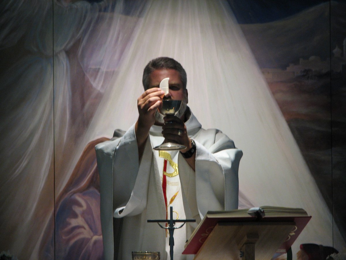 netcanada's tweet photo. Father Scott McCaig has been appointed bishop-elect for the Military Ordinariate of Canada. #NETalumni https://t.co/NBShurZG53