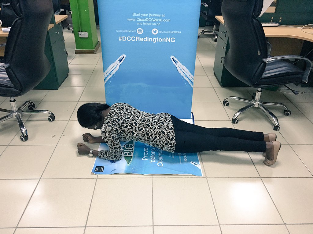 RedingtonVal_NG's tweet photo. @bosewealthy Planking! #DCCPlank #DCCRedingtonNG @CiscoDistEMEAR @momsyru https://t.co/7U8KsgvhfA
