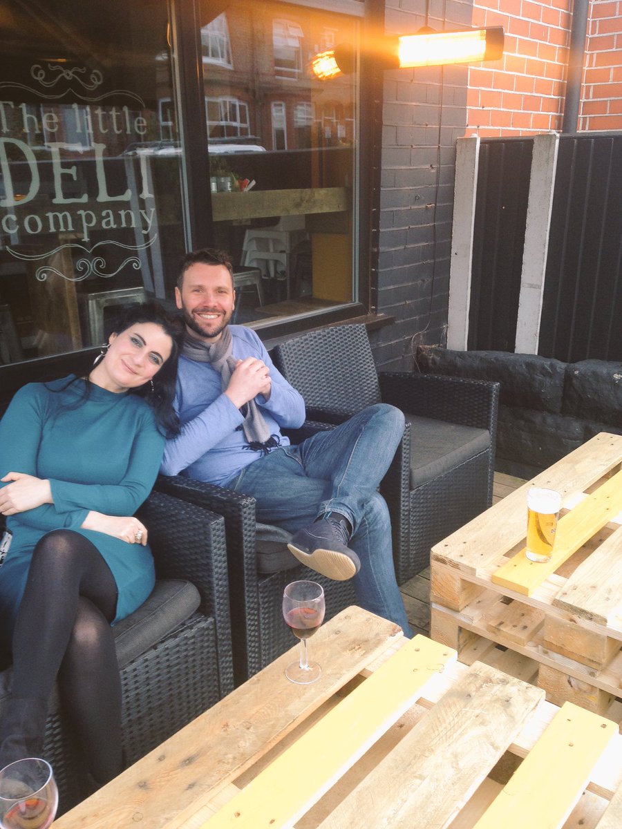 wilding_siobhan's tweet photo. @thelittledelico @samjanebrown alfresco dining #spring #hale #deli #outsideheating #FridayFeeling https://t.co/GOYHUynIvI