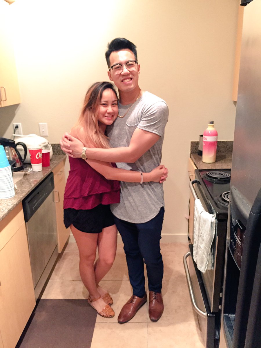 seeeaaadao's tweet photo. From pubescent/awkward pre-teens to "adults," happy 21st birthday to my bffae!! ❤️🍻🎉 #favthirdwheel #promdates LOL https://t.co/yGLfrjKNtE