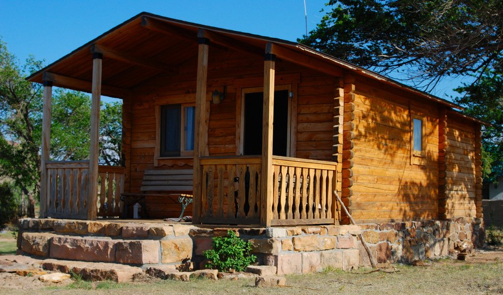 TravelOK's tweet photo. Find the perfect #Oklahoma cabin retreat no matter where you are in the state! https://t.co/ysaJGL0LyY https://t.co/BAVlfz1CKA