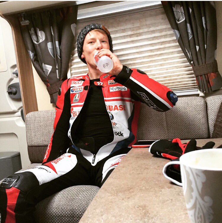 taylormac77's tweet photo. It's nice to start 2016 with a smile 😁 On provisional pole by 4.5 seconds after a gamble in qualifying today! https://t.co/oCd0FwOrfq