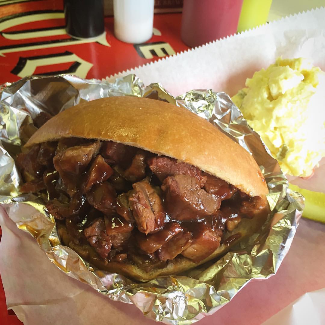 TasteofFoCo's tweet photo. And don't forget Wild Hog BBQ. #TasteOfFoCo
Details: https://t.co/B5a6R28yyH https://t.co/OeJarC769D