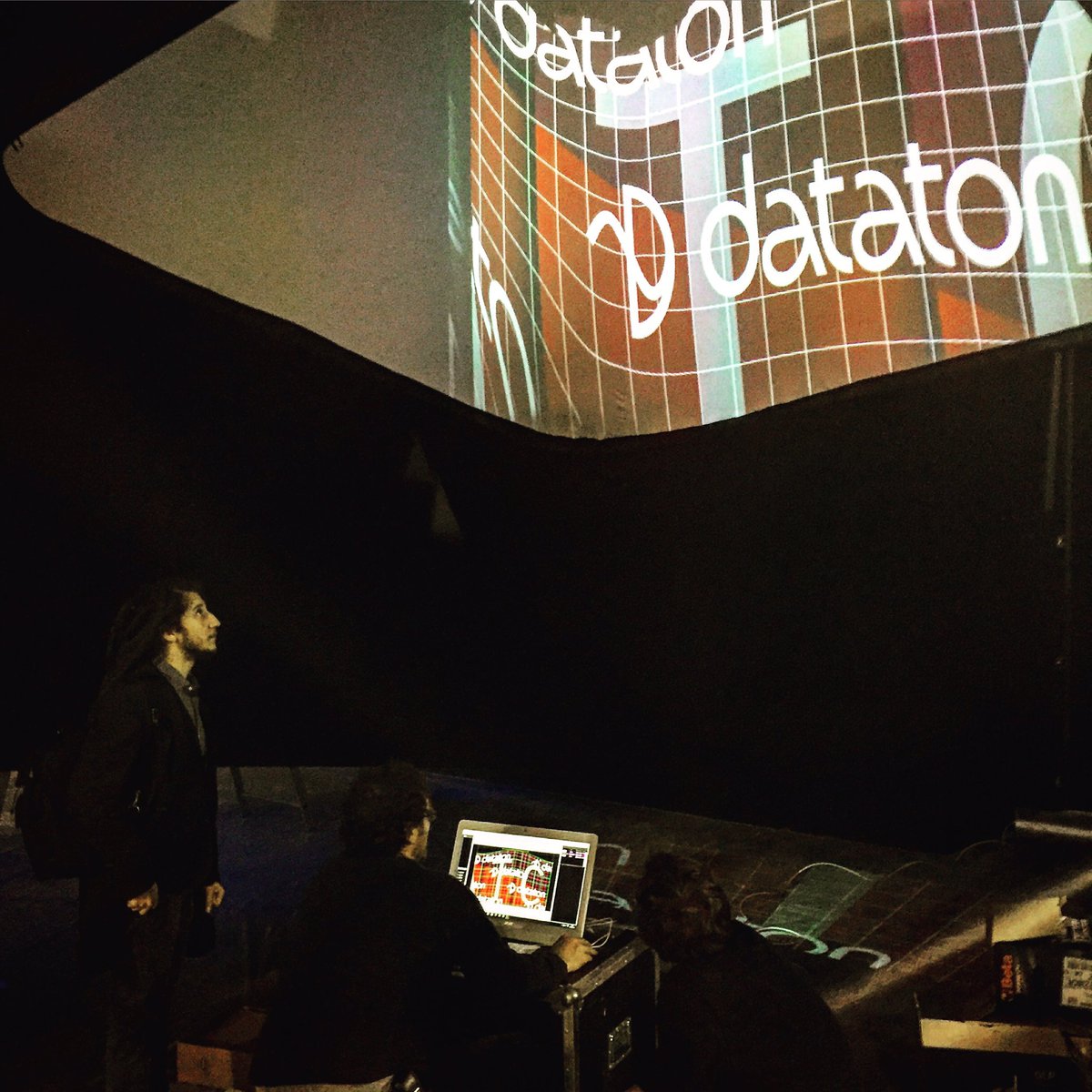 Lavorando alla mia nuova istallazione per il #SaloneDelMobile sui nuovi spazi del lavoro