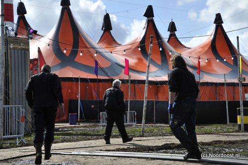 Opbouw Brêgepop dag vertraagd tinyurl.com/glg3qpz