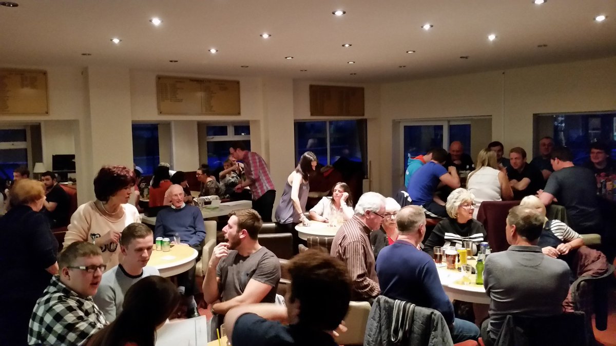 ThorndaleLTC's tweet photo. Full house for our quiz night with friends from @wallaseytennis here supporting the fundraising for Richies run. https://t.co/lXXISsBIa4