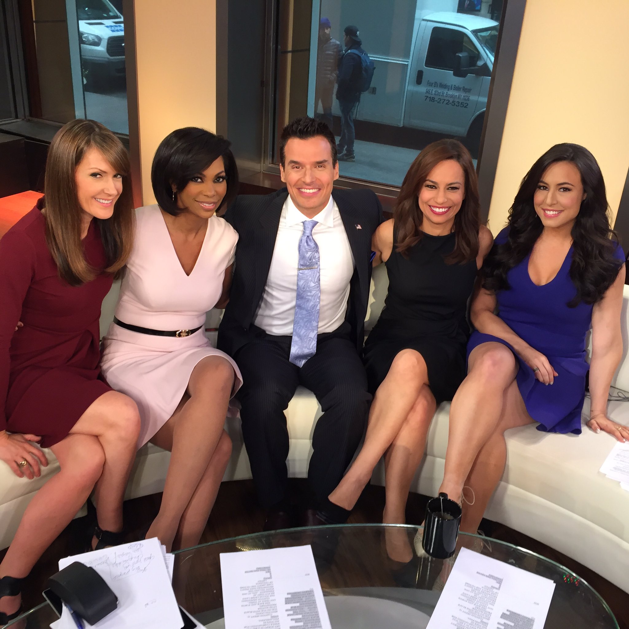 Dagen Mcdowell Outnumberedfnc With Antoniosabatojr Holy Mackerel T Co 5dcofl8t85