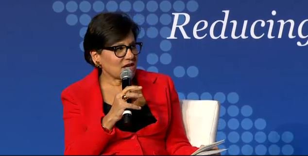 rochelebarham's tweet photo. US Secretary of Commerce @PennyPritzker at #EXIMBank Annual Conference. #EXIMac16 https://t.co/IPCkUi3wLM