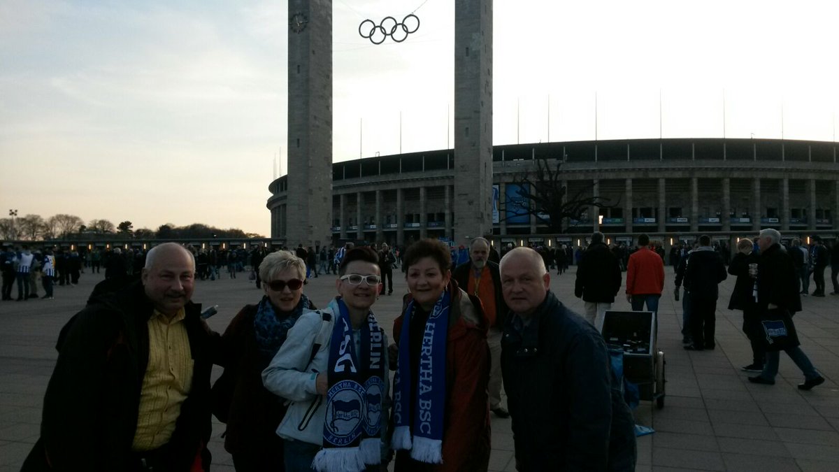 lossi1973's tweet photo. #hahohe #HerthaBSC #flexklasse im #OlympiastadionBerlin  mal sehen, was diese Jungs drauf haben. #zeitohnehandball https://t.co/6ZznIbVNqB