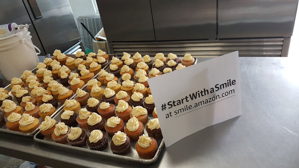 FrazeeCenter's tweet photo. When you #StartWithaSmile we can serve homemade goodies from a caring donor #AmazonSmile https://t.co/GW5rJaM0Cb https://t.co/yztKgu2zPS