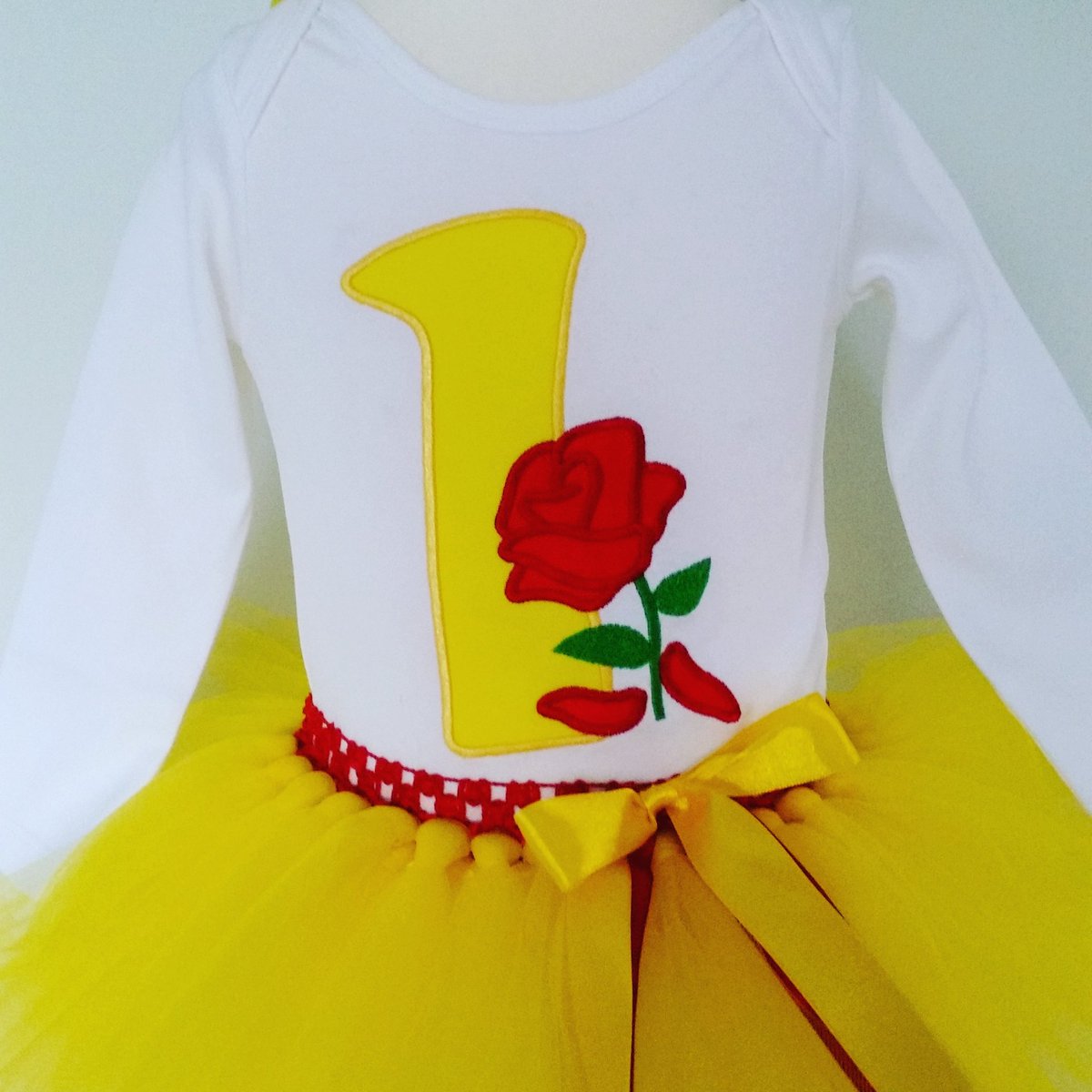 TutuDelights's tweet photo. Just love the bright viberant colours on this tutu set #tutu #tutuset #handmade https://t.co/B49dJJvpsv