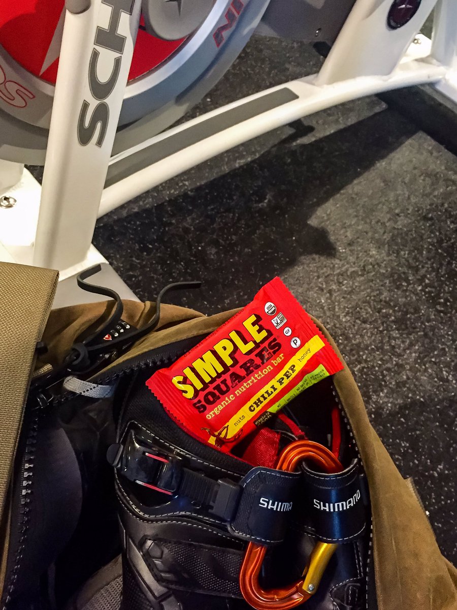 Race_Pak's tweet photo. @simplesquares give me all the (chili) PEP I need to get through #spinning @equinox https://t.co/MxlcFedRHr