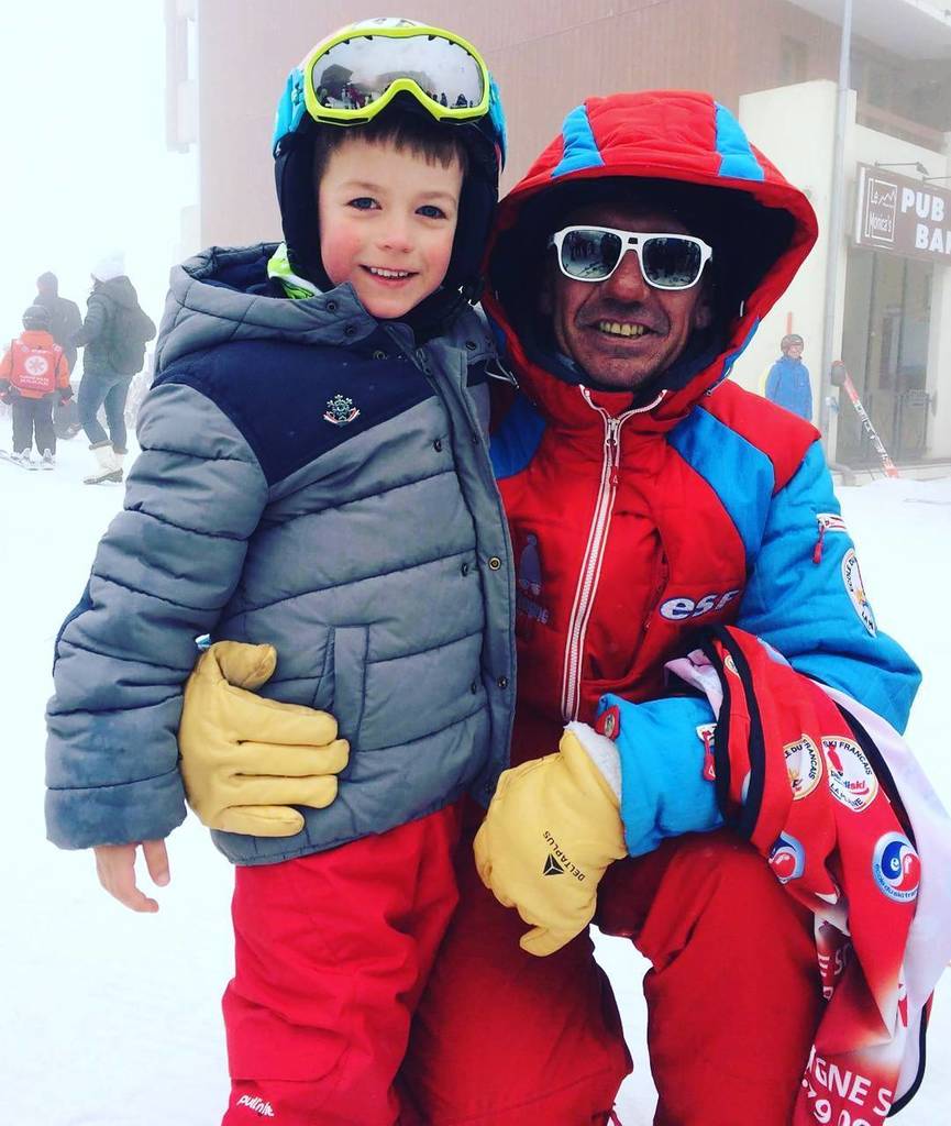 MontagneJadore's tweet photo. I've got my flocon badge ๐โ๐๐ฟ
Tks Jean Louis
#esflaplagne #leprintempsduski #flocon #esf #lespullsrouges #laplagne โฆ https://t.co/mxrQOmNXmB