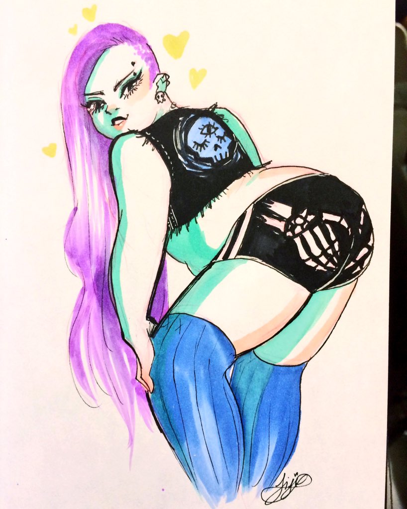jijidraws's tweet photo. β‘ Something fun between stuff here at #ECCC; I saw a girl wearing these shorts at #extremething and fell in LOVE! β‘ https://t.co/NKWyrrEQbS
