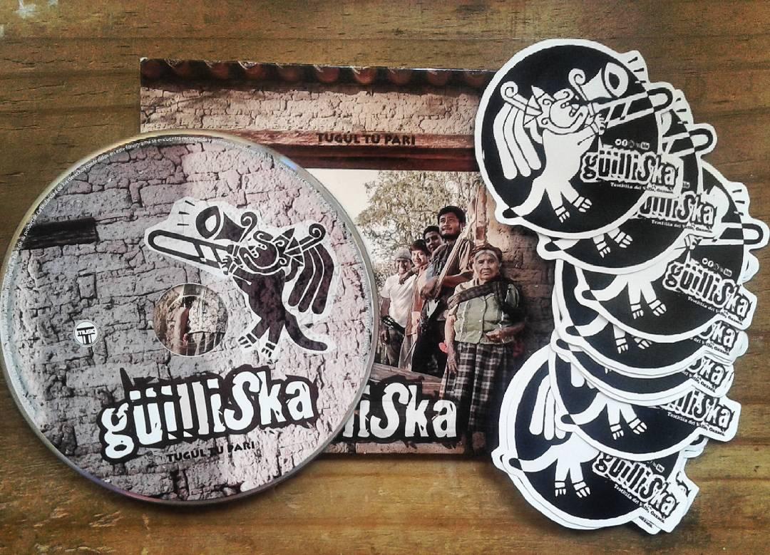 GuilliSka's tweet photo. Mañana sábado andaremos dando el rol por el #Tianguisculturaldelchopo por si alguien gusta un #sticker o #cd #df https://t.co/PzQnxJRi73