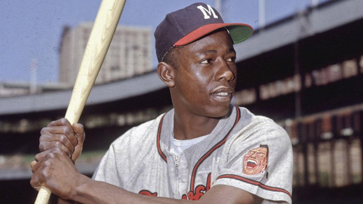 ButtonBlocker's tweet image. #onthisday in 1974 #HankAaron hit home run 715 to beat #BabeRuth