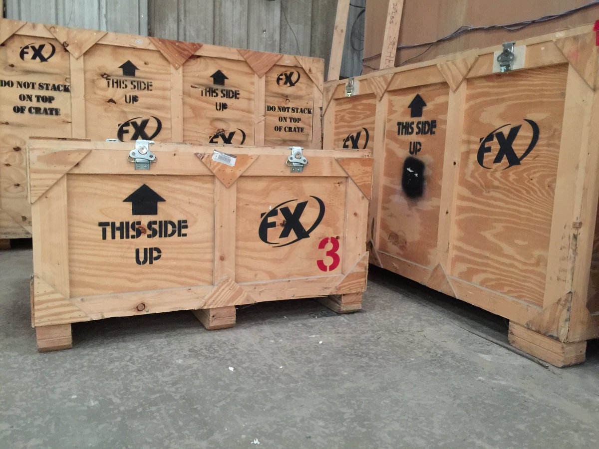 mackmclaughlin's tweet photo. .@FXDESIGNGROUP shipping out for @NABShow with @ChyronHego SL1210 #NoCrates #JustFiles #VirtualReality #ARGraphics https://t.co/xApTjD8DmC