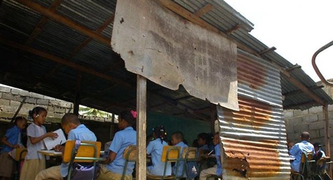 Lared_do's tweet photo. República Dominicana ocupa el lugar 146 de 148 países con la peor educación del MUNDO. https://t.co/OcQxBHI2my https://t.co/s8DYDwPhQn
