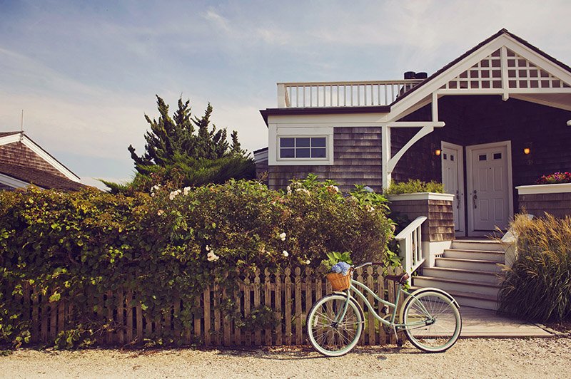 <a href="/CastleHillInn/">Castle Hill Inn</a> named among the coziest places to stay in America via <a href="/TravelLeisure/">Travel + Leisure</a> ow.ly/10n5Hj