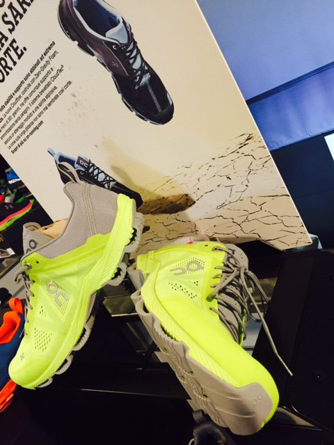 MaxentSport's tweet photo. https://t.co/t0uUlfVL17

++NEWS ALERT++ la prima prova scarpe del #TeamMaxent. On Cloud Surfer! #reggioemilia https://t.co/0ZOj3SqJ2G