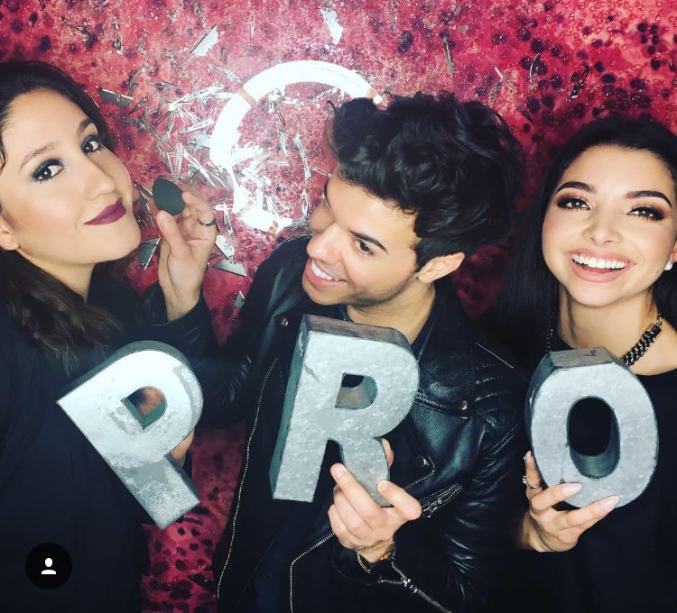 itsneilscibelli's tweet image. #lastnight Such a fun night celebrating @beautyblender's #procollection!