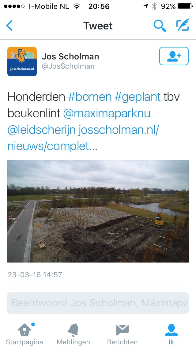 LOOPVLR's tweet photo. Hoofdsponsor @JosScholman van @LOOPVLR @loopfestival plant nog even extra bomen in @MaximaParkLR @leidscherijn https://t.co/qg3ieTMnYH