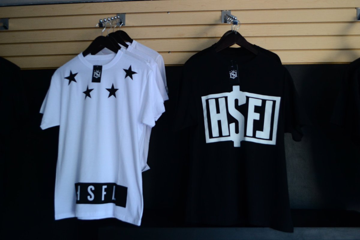 AlanLarry's tweet photo. Disponibles🔥🔥 #HSFLStore #HighStyleForLife #HSCompany https://t.co/8YYUOzqRyg