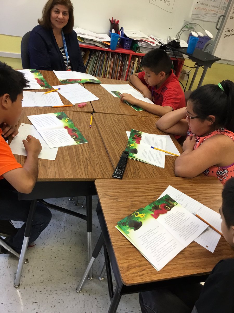 ZaragozaPL's tweet photo. Every Friday Students explore Arts/STEM while teachers use FlexTime to target small groups https://t.co/GhDfjSGXZR