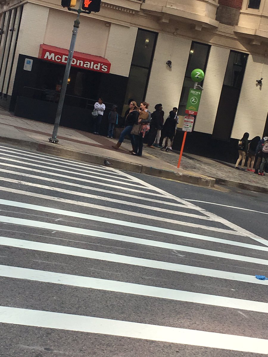 tripsUPDATES's tweet photo. Hey look it's our favorite place!!  
#Baltimoretrip https://t.co/56yrD6grAy
