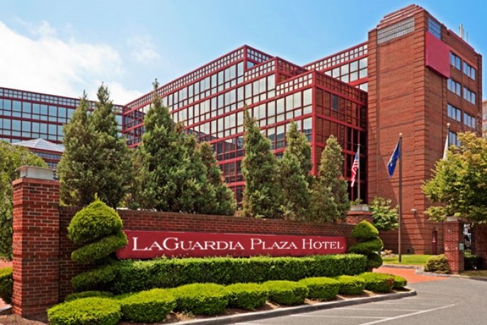 opterraenergy's tweet photo. We're joining @NYCMayorsOffice Carbon Challenge for Hotels, starting w/work @laguardiaplaza: https://t.co/OJqFG6YwoF https://t.co/Tn2XKYRMVe