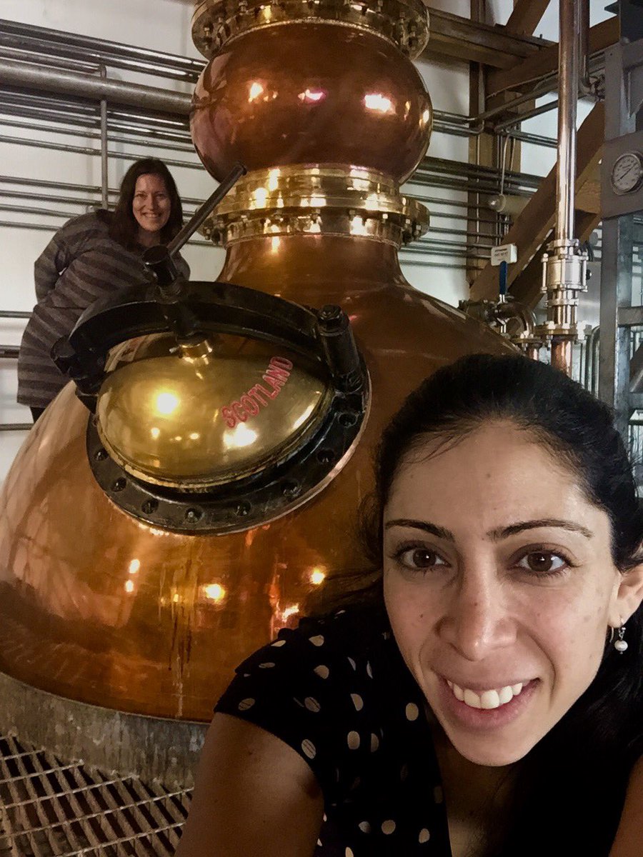 TheGinGirl's tweet photo. Pleasure to meet you Rosie the Still! She's a big one 1000 Gallon Gin Mill #209gin @Distillery209 https://t.co/70H1WQmFth