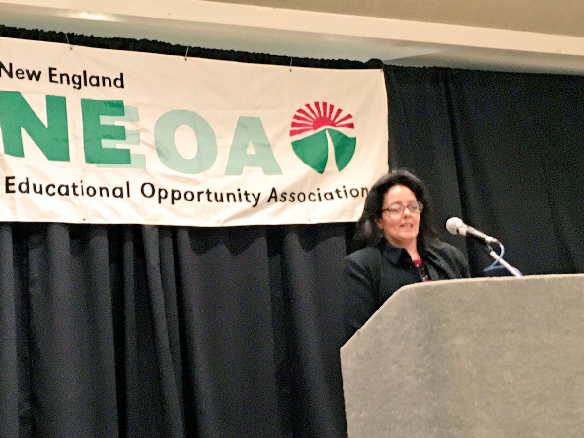 ghastings27's tweet photo. Debbie, @NEOA_Online Achiever Chair, getting our award luncheon started.Mona, Salem st UB, introducing Katherine https://t.co/5q4D4GUDXF