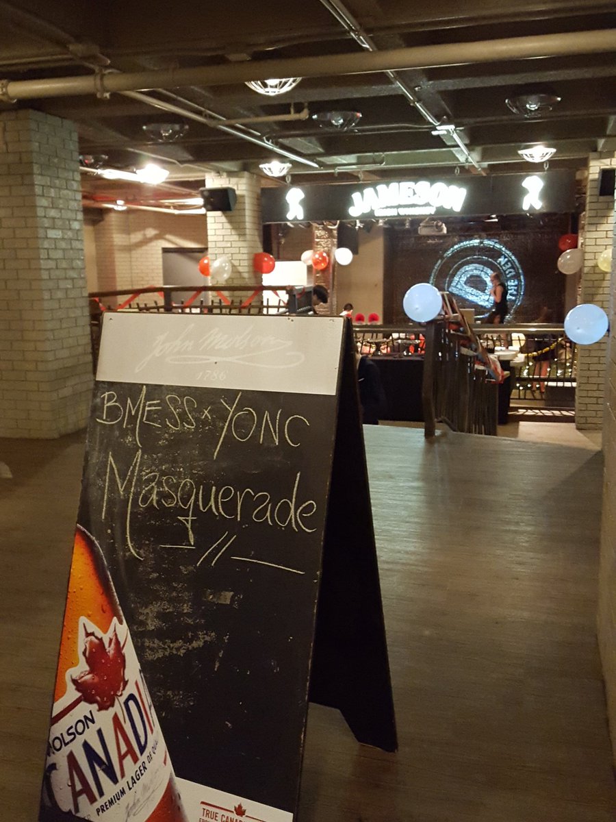 The masquerade is starting up soon at this Den! Excited to see everyone out #BMESSxYONC