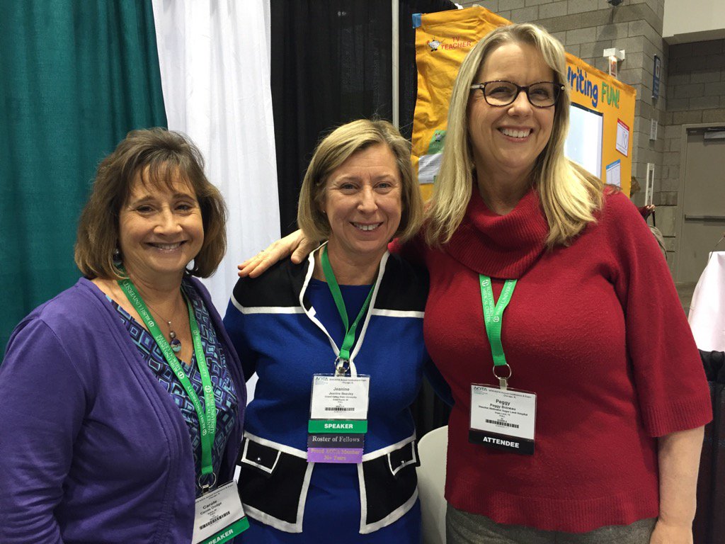TheHandGuru's tweet photo. Networking in the exhibit hall at #AOTA16! https://t.co/vIUGhx5iCJ