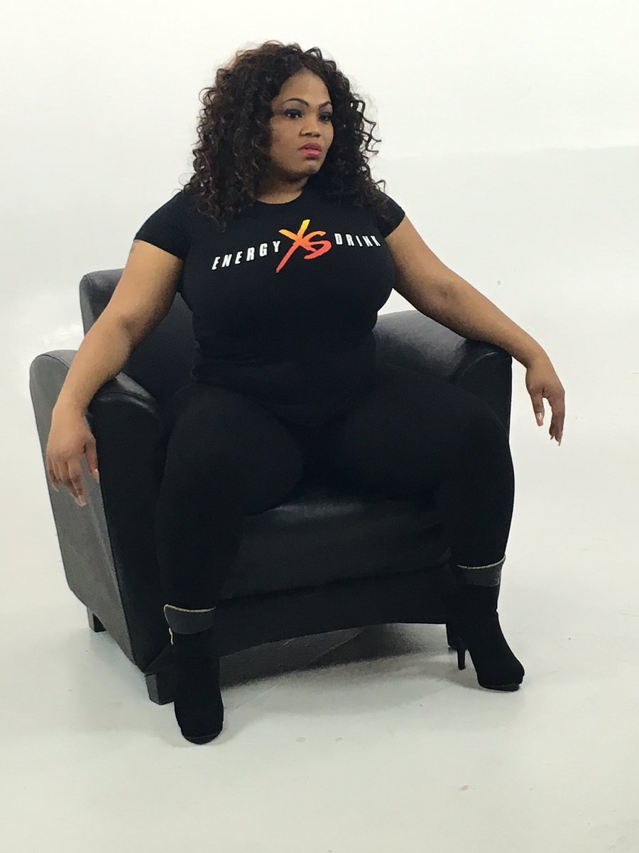 SHAWONMOORE's tweet image. XS ENERGY DRINK #MODELMISSES #SHAWONMOORE #XSENERGYDRINK @seanfelder