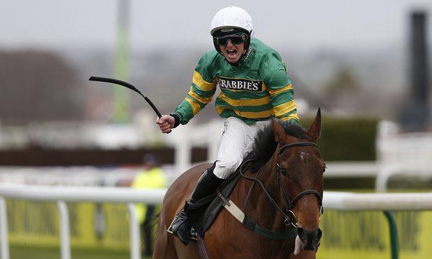 Great day <a href="/AintreeRaces/">Aintree Racecourse</a> yesterday, priveledge to be apart of On The Fringes story #Aintreefoxhunters #Somedude