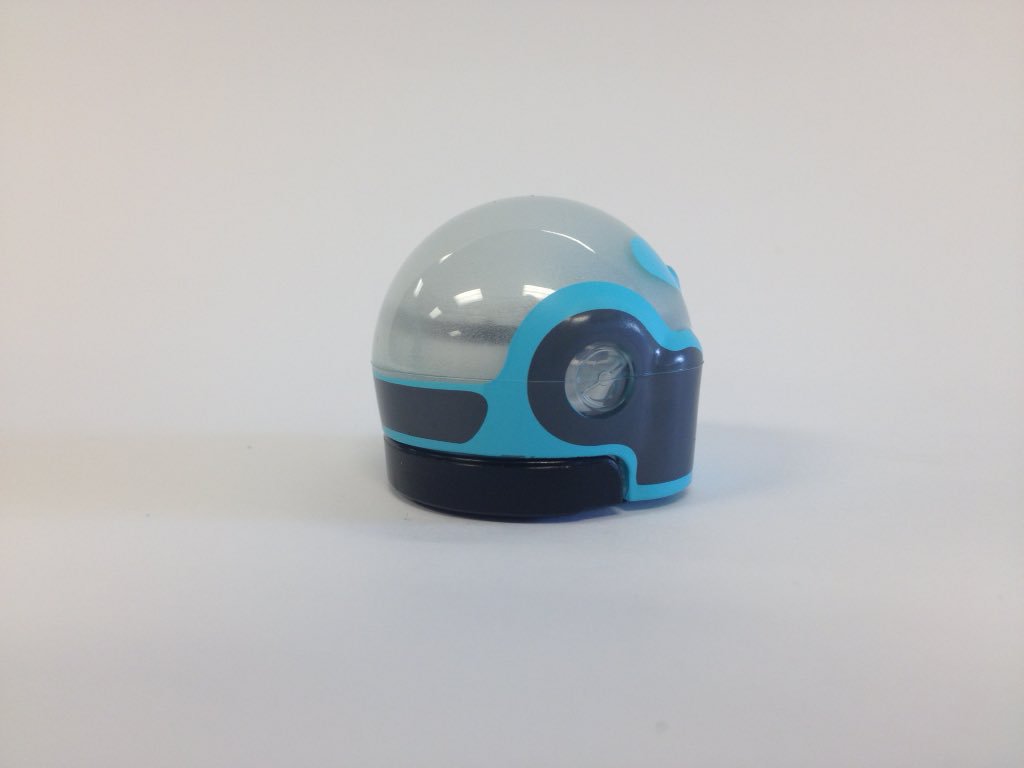 msgilbertrocks's tweet photo. Some @OZOBOT again today. Amazing to have #robotsontour for #meetandgreet this week. #NRW2016 @roboweek 🎉✨❤️😃 https://t.co/kLvgCDZvjy