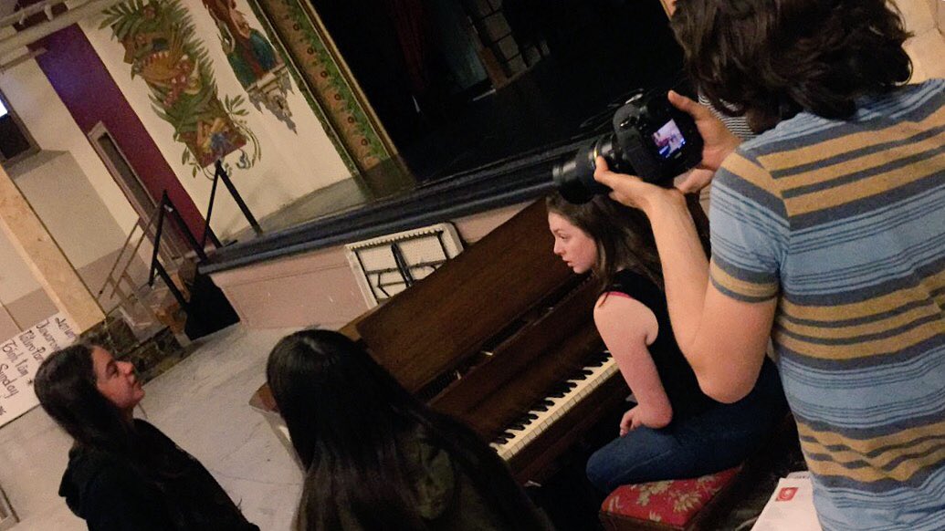 Lessons4LifeOrg's tweet image. Behind the scenes of our upcoming video: What It Means To Be a LFL Tutor #LFLorg