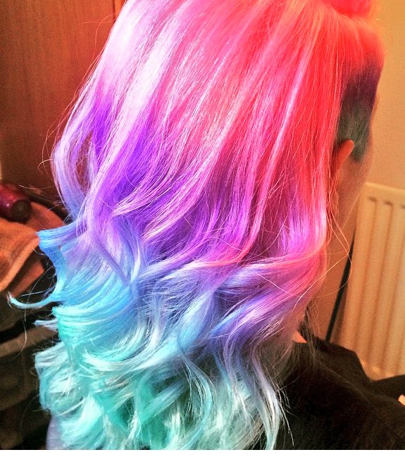 OsmoUK's tweet photo. Get the look with our OSMO Colour Psycho #hairgoals #mermaidhair #colourpsycho #allthingsosmo https://t.co/RxPOviQLYC