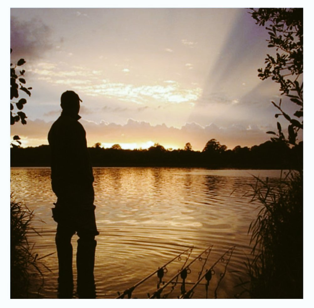 Das los buenos dias al Sol pensando qué pasara ese dia, le das las buenas noches pensando que debeis quedar de nuevo